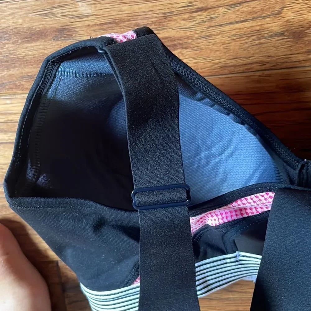 Victoria Secret front zip sexy mesh Sports Bra - Picture 13 of 13
